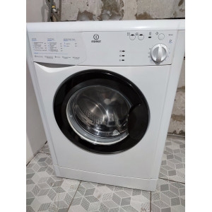 Стиральная машина Indesit WIU 81. Photo 2